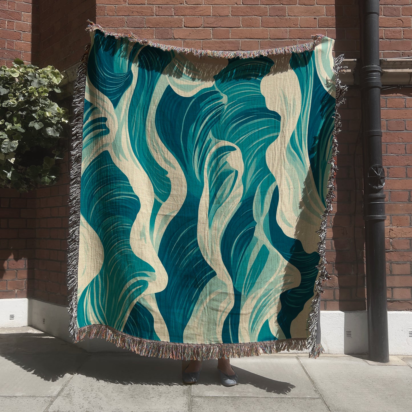 Beachy Woven Blanket For Home Decor, Beach Decor, Ocean Home Decor, Beach Lover Gift, Beach House Decor, Seashells Tapestry Wall Art